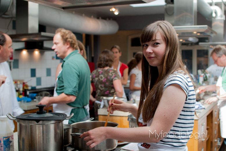De Laksa soep in the making
