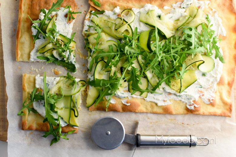 plaattaart met ricotta en courgette